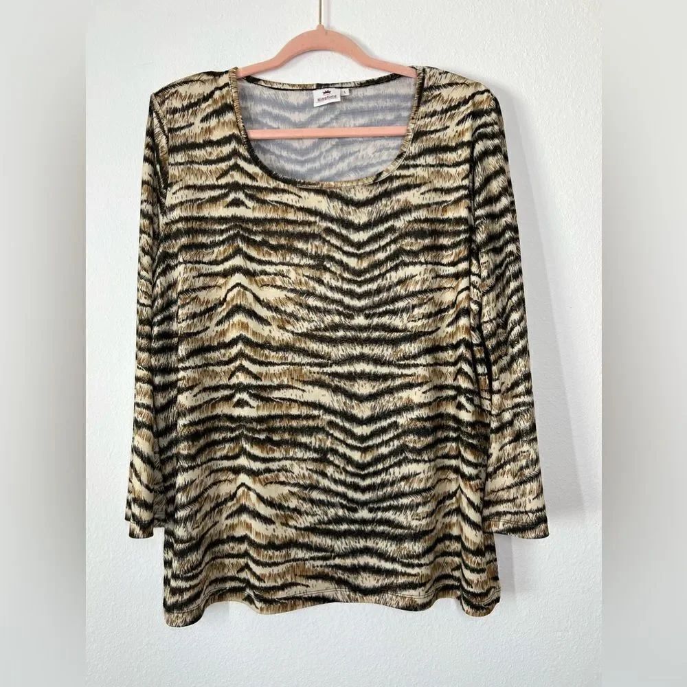 Kingfield Tiger Printed Burnout Top Animal print size L